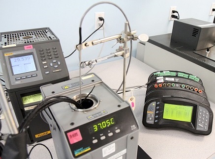 آزمایشگاه کالیبراسیون دما